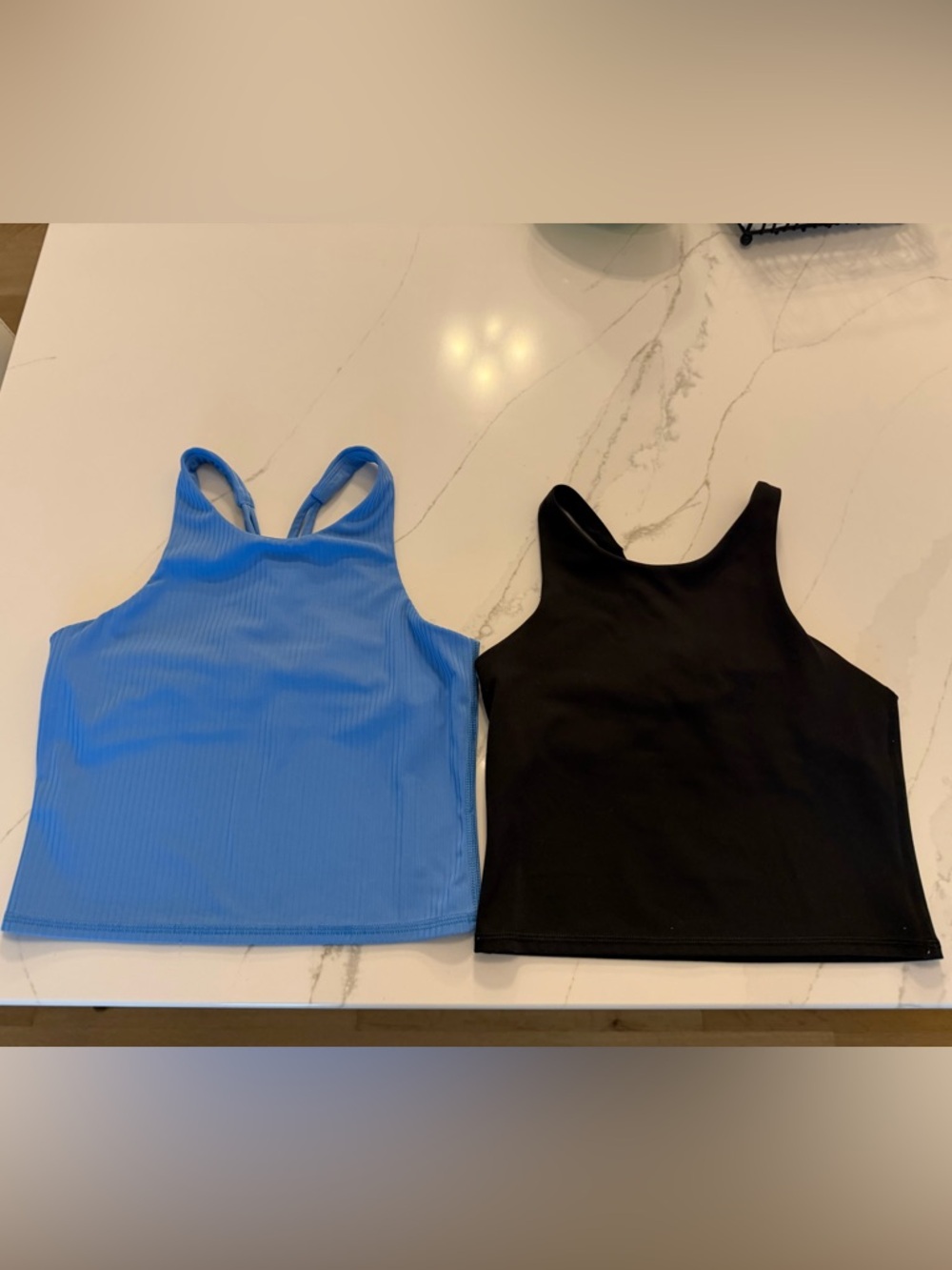 All in Motion ribbed blue and smooth black girls cropped tanks youth large 10/12